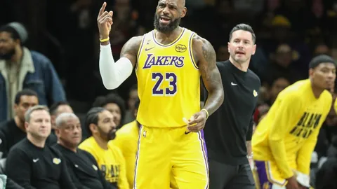 特蕾莎主播闭关备考三月，考研逆袭后人气飙升，停播期间获赞11万！